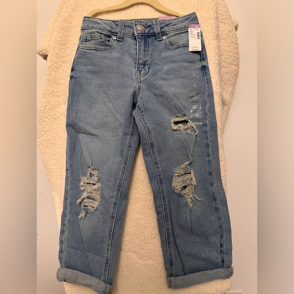 NEW WITH TAGS Maurices/Evsie girls boyfriend jeans